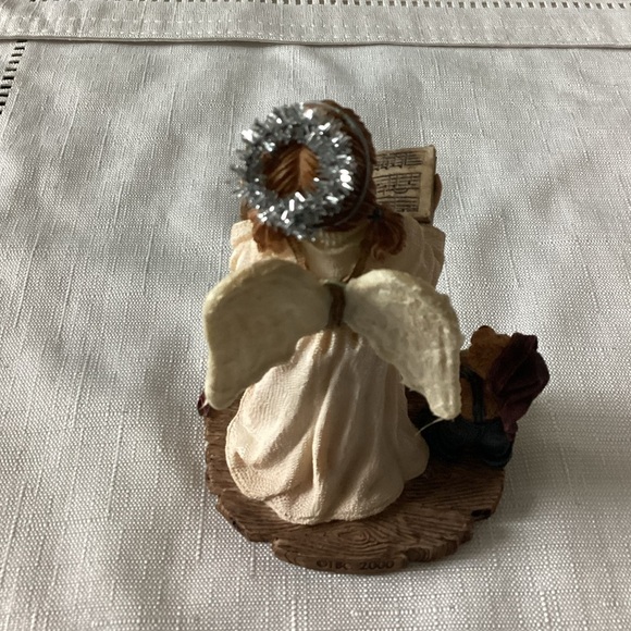 Boyd Bears Kelsey Vintage Angel Resin Figurine - Picture 3 of 5